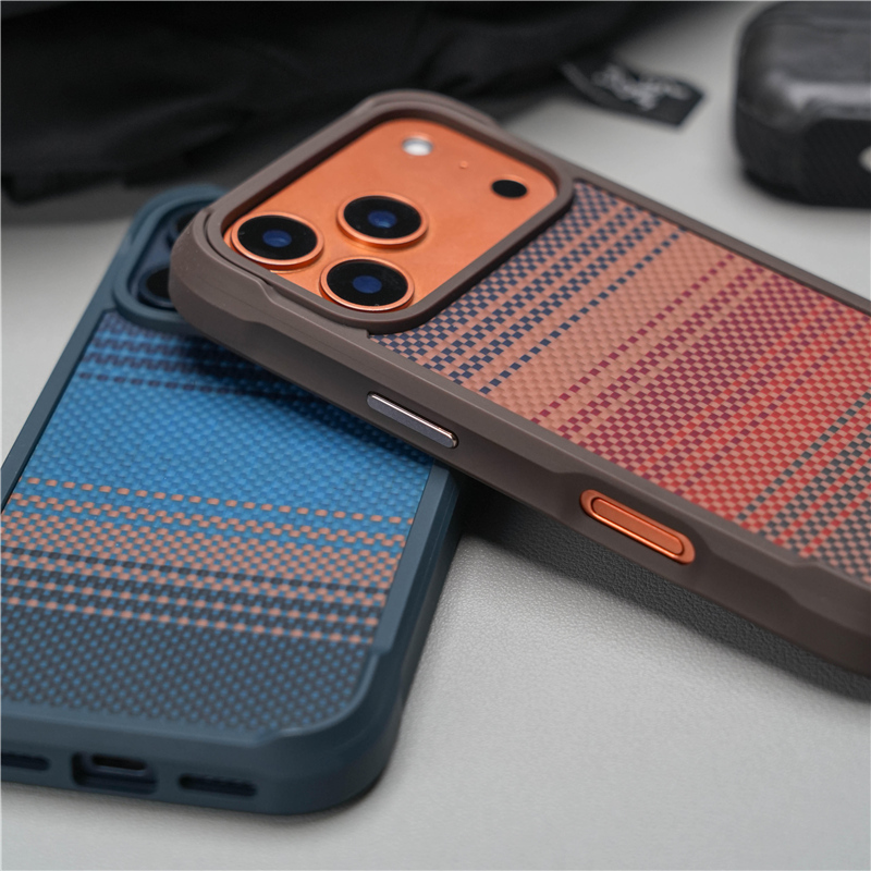 Étui magnétique tissé à techno - Tech Accessories Hard Case avis et prix