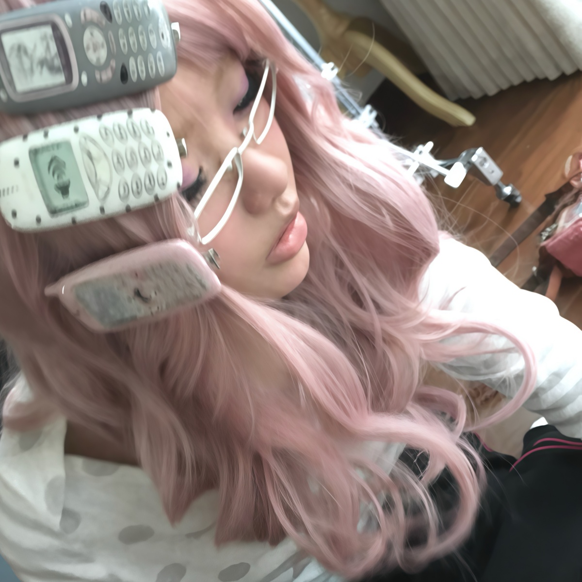 Pince à cheveux Punk pour télé - Tech Inspired Accessories avis et prix
